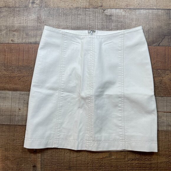 Free People Cream Faux Leather Mini Skirt size 2 - Picture 1 of 3